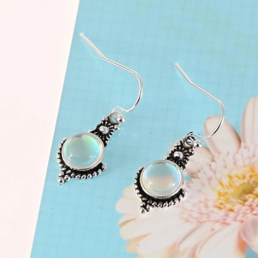 MOONSTONE DROP EARRINGS - Picture 3 of 4